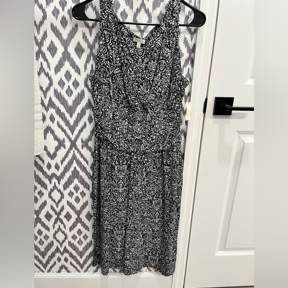 Black and white Talbots dress, NWT